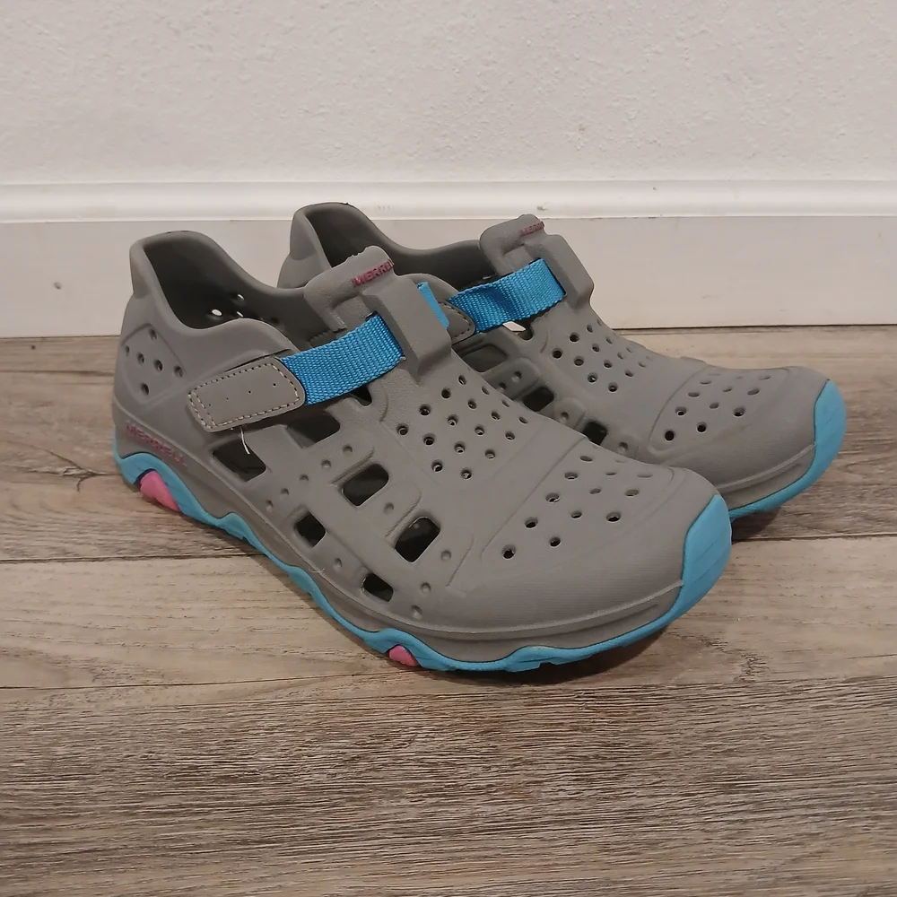 Merrell Kids Water Shoes Gray with Blue and Pink Accents